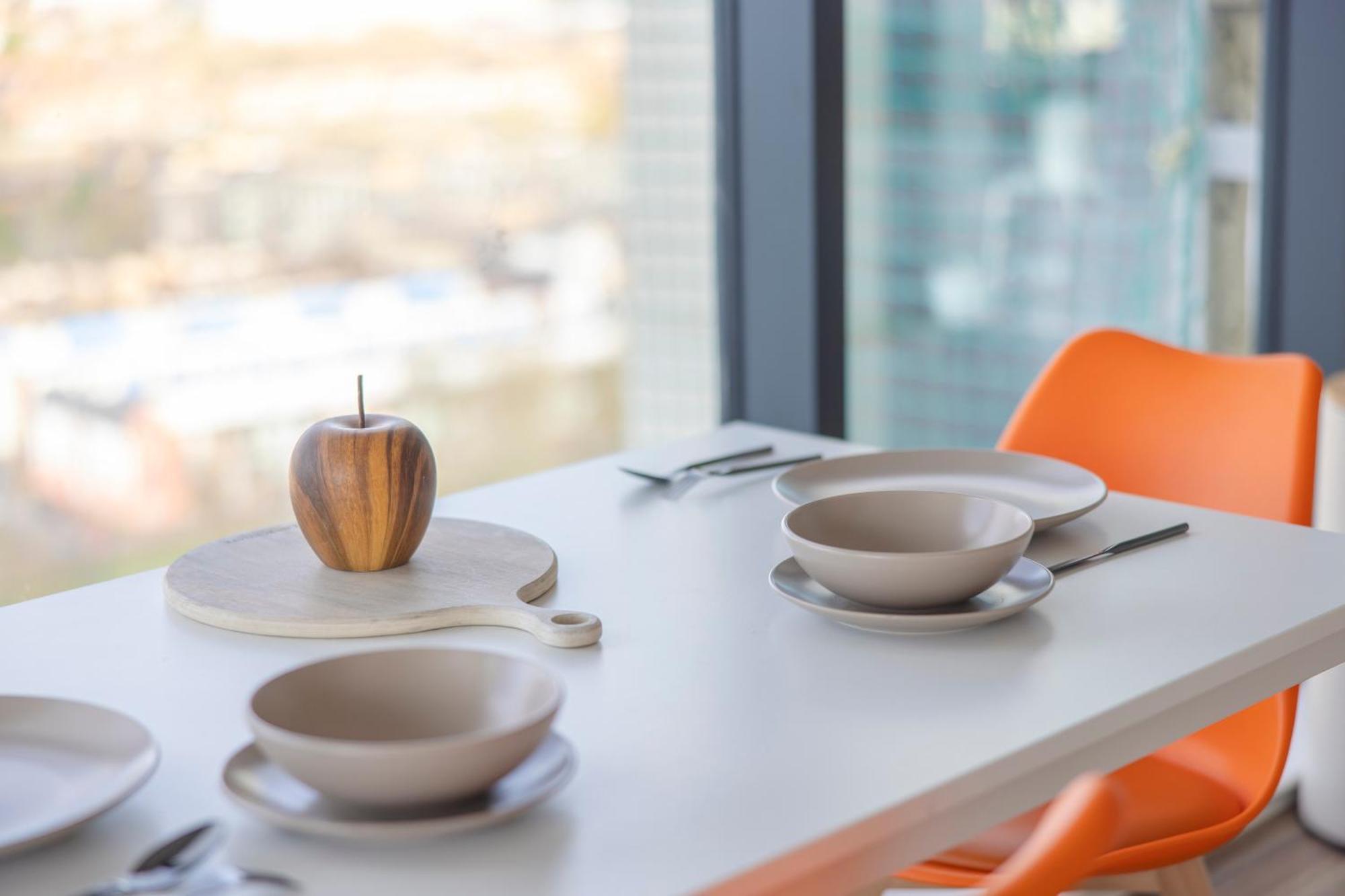 Quayside Penthouse 2 Bedroom Ensuite Near Media City & Manchester United 외부 사진