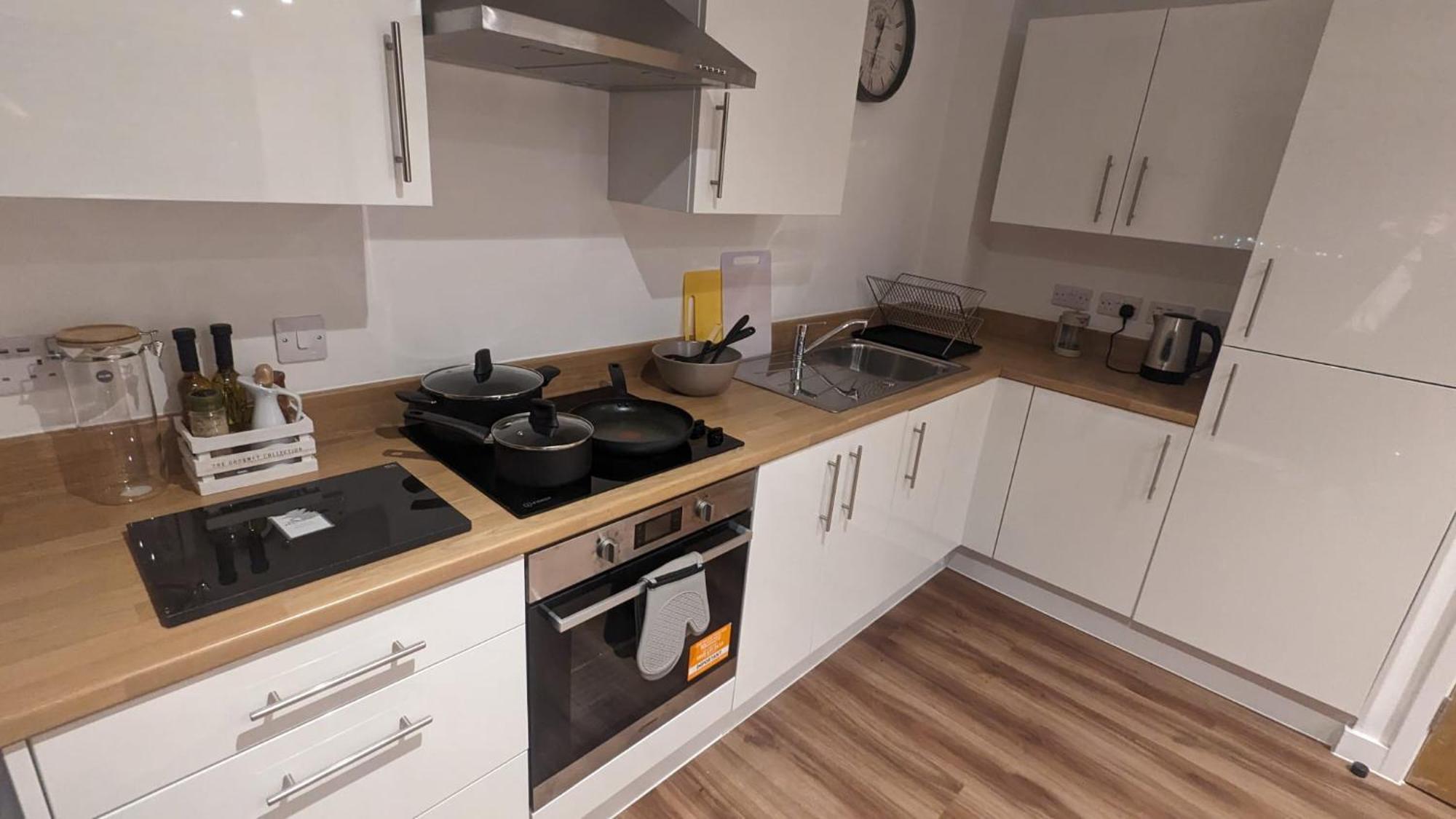 Quayside Penthouse 2 Bedroom Ensuite Near Media City & Manchester United 외부 사진