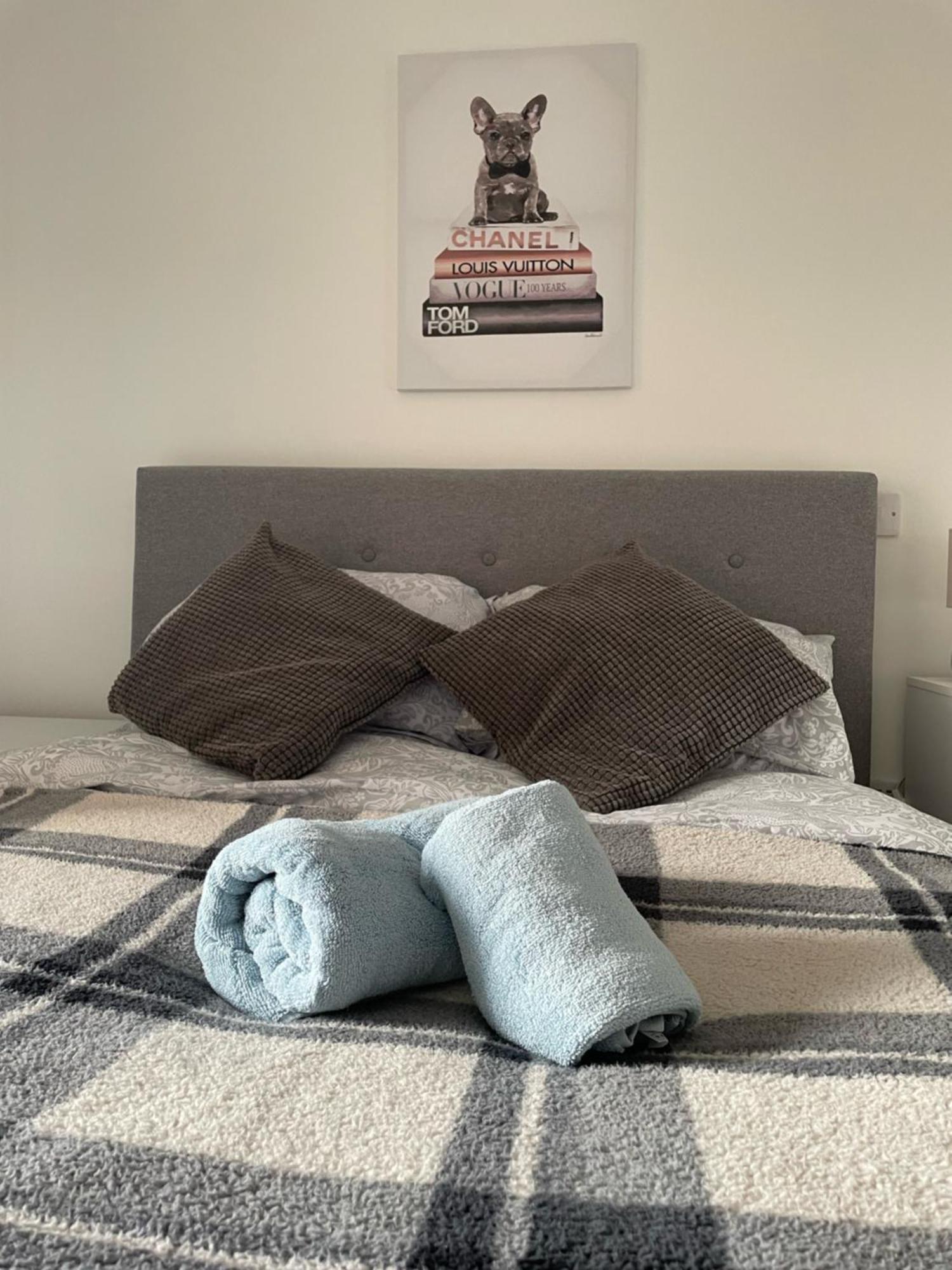 Quayside Penthouse 2 Bedroom Ensuite Near Media City & Manchester United 외부 사진